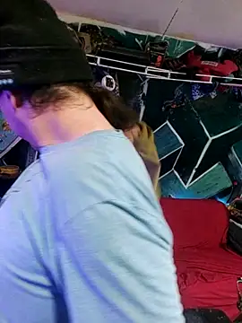 Boo-boo kittyfux online show from 11.01.25