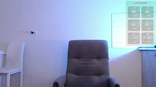 Eva Hailey  online show from 02.26.25