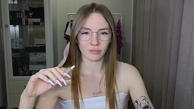 littlevildevil online show from 01.23.25