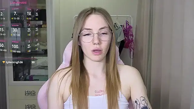 littlevildevil online show from 02.06.25