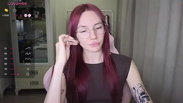 littlevildevil online show from 09.16.25