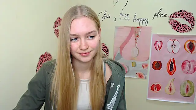 Snapshot of MademoiselleCl chatting on 12.15.24 MademoiselleCl online show from 12.15.24