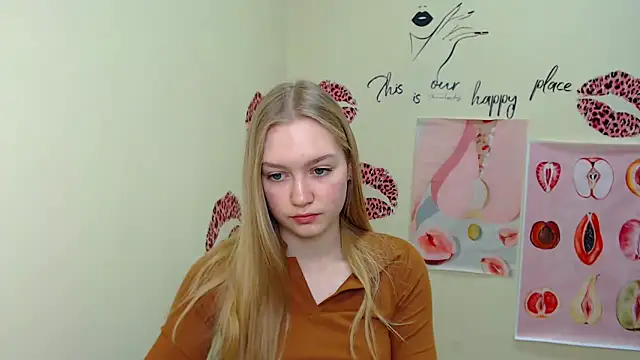 Snapshot of MademoiselleCl chatting on 02.23.25 MademoiselleCl online show from 02.23.25