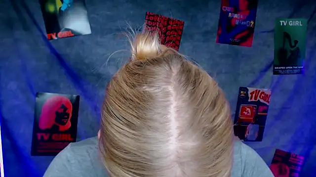 Snapshot of MademoiselleCl chatting on 10.01.25 MademoiselleCl online show from 10.01.25