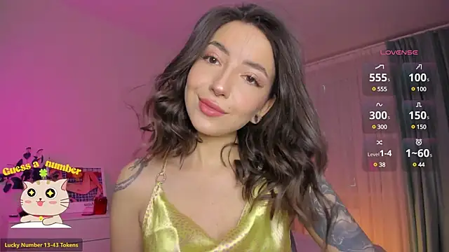 Oh My Dianee online show from 03.07.25