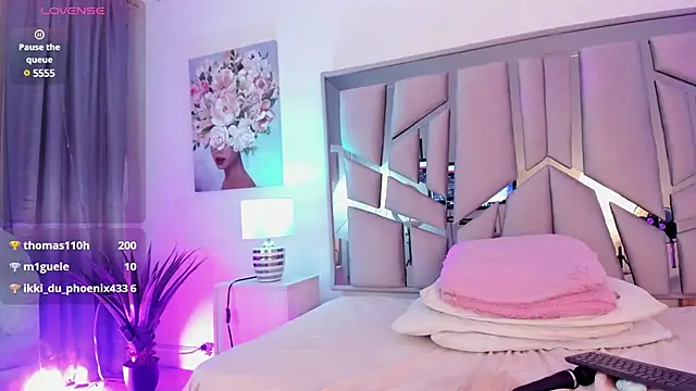  lanna jhonson  online show from 01.27.25