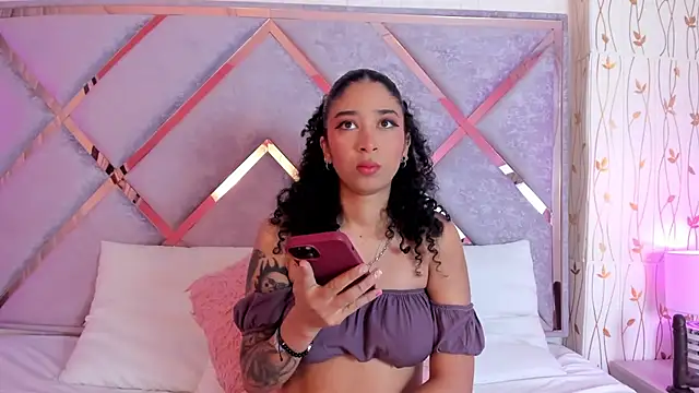  lanna jhonson  online show from 02.01.25