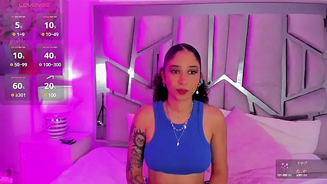  lanna jhonson  online show from 02.19.25