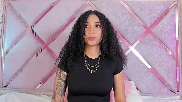  lanna jhonson  online show from 02.22.25