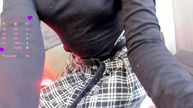 GillianDowdey online show from 02.12.25