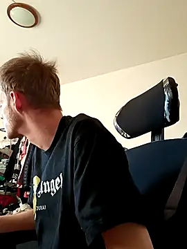 boyfr18 online show from 03.07.25