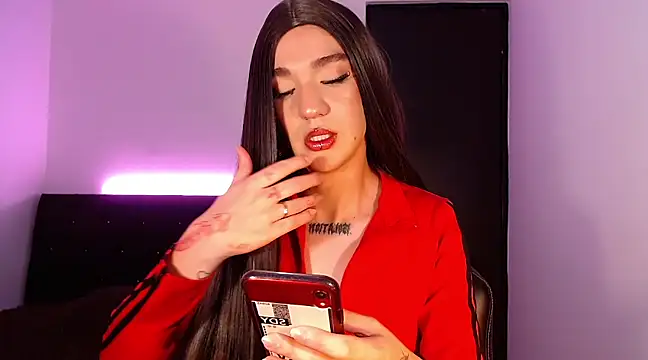 Snapshot of zarablare_ chatting on 12.23.24 zarablare online show from 12.23.24