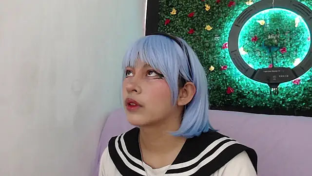 Nelly azumi online show from 01.17.25