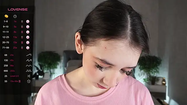 AislyEmbury online show from 02.08.25