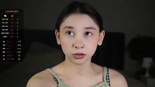 AislyEmbury online show from 03.02.25