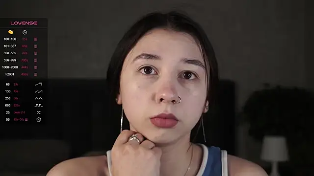 AislyEmbury online show from 03.05.25