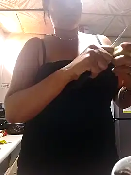 lupita 2023 online show from 02.05.25