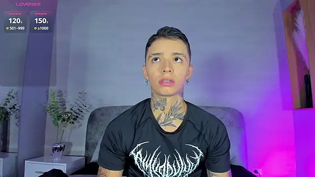 Ian Castillo  online show from 06.11.26