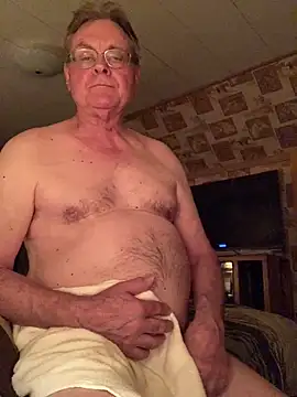 Tonybaloney1972 online show from 04.18.26