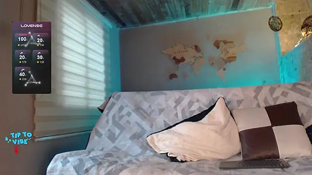 Snapshot of Aaron_Jassell1 chatting on 12.06.24 Aaron Jassell1 online show from 12.06.24