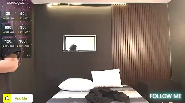 Snapshot of Aaron_Jassell1 chatting on 02.19.25 Aaron Jassell1 online show from 02.19.25