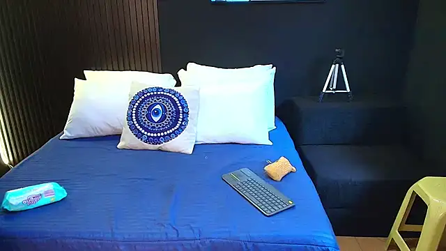 Snapshot of Aaron_Jassell1 chatting on 03.15.25 Aaron Jassell1 online show from 03.15.25