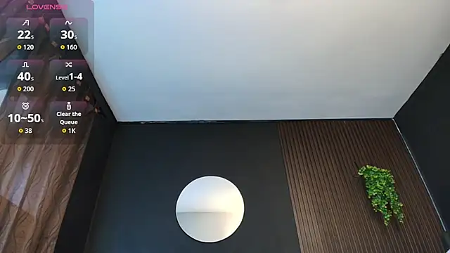 Snapshot of Aaron_Jassell1 chatting on 09.27.25 Aaron Jassell1 online show from 09.27.25