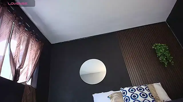 Snapshot of Aaron_Jassell1 chatting on 10.01.25 Aaron Jassell1 online show from 10.01.25