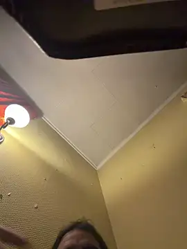 Snapshot of wolfwhite95 chatting on 02.04.26 wolfwhite95 online show from 02.04.26