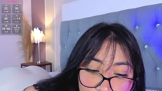 aprildreams19 online show from 02.03.26