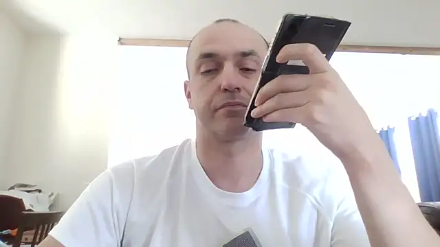 Snapshot of joshuagpratt chatting on 01.04.25 joshuagpratt online show from 01.04.25