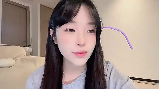Louisopp-o1 online show from 06.24.26