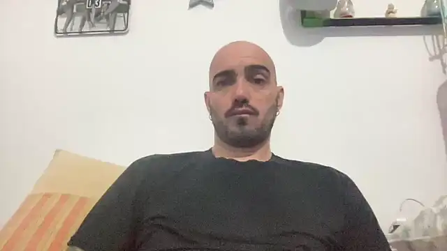 alessandromori91 online show from 02.23.26