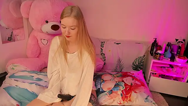 VelvetAnna online show from 02.19.25