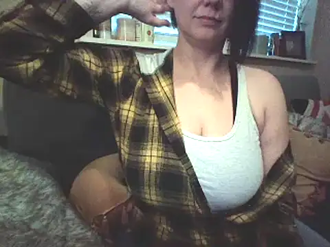 Big-Tits-McGee online show from 01.29.25