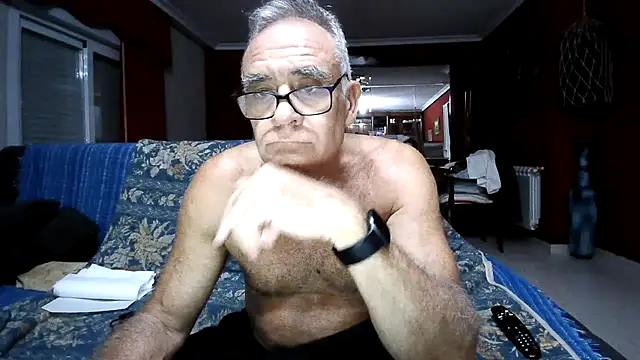 Snapshot of maduroguapo chatting on 04.29.26 maduroguapo online show from 04.29.26