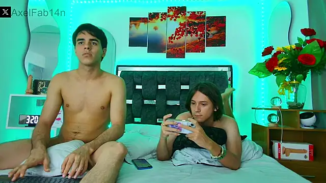 Snapshot of Alex_and_Fabian chatting on 01.28.25 Alex and Fabian online show from 01.28.25