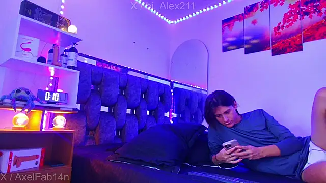 Snapshot of Alex_and_Fabian chatting on 11.16.25 Alex and Fabian online show from 11.16.25