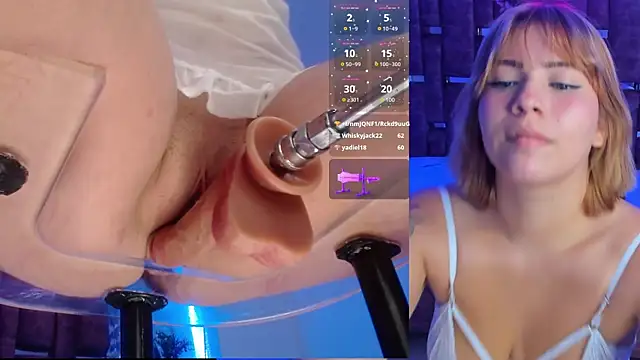 Snapshot of AlessiaDouce chatting on 02.26.25 AlessiaDouce online show from 02.26.25