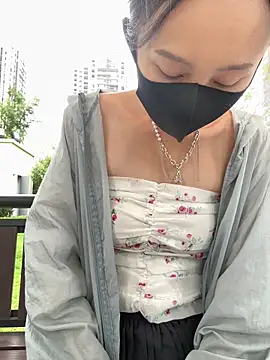 Snapshot of moneymaker_taipei chatting on 09.30.25 moneymaker taipei online show from 09.30.25