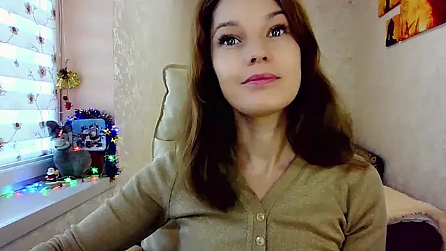 impossibleluna online show from 12.19.24