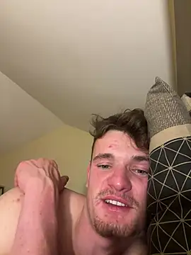 Snapshot of krov chatting on 01.15.25 krov online show from 01.15.25