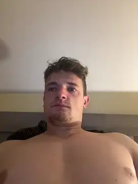 Snapshot of krov chatting on 01.26.25 krov online show from 01.26.25