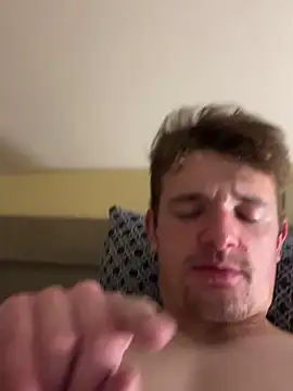 Snapshot of krov chatting on 03.06.25 krov online show from 03.06.25