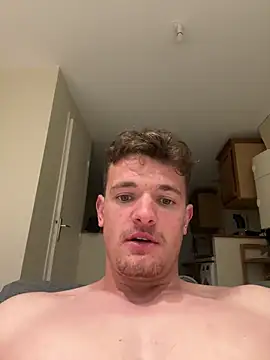 Snapshot of krov chatting on 03.16.25 krov online show from 03.16.25