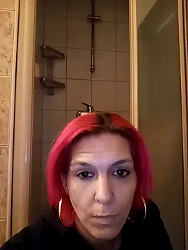 Snapshot of Geilesie32 chatting on 01.07.25 Geilesie32 online show from 01.07.25