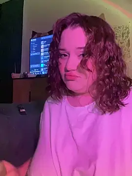 DaisyBooom online show from 02.19.25