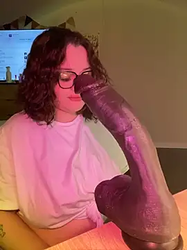 DaisyBooom online show from 03.01.25