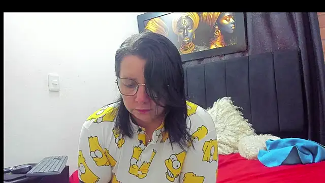 Evaaross 2345 online show from 11.07.25