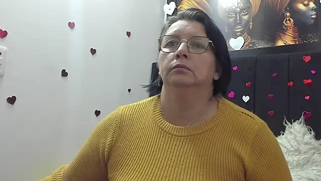 Evaaross 2345 online show from 04.14.26